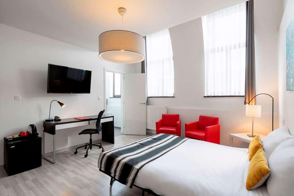 Hotel Beverly Hills 3*